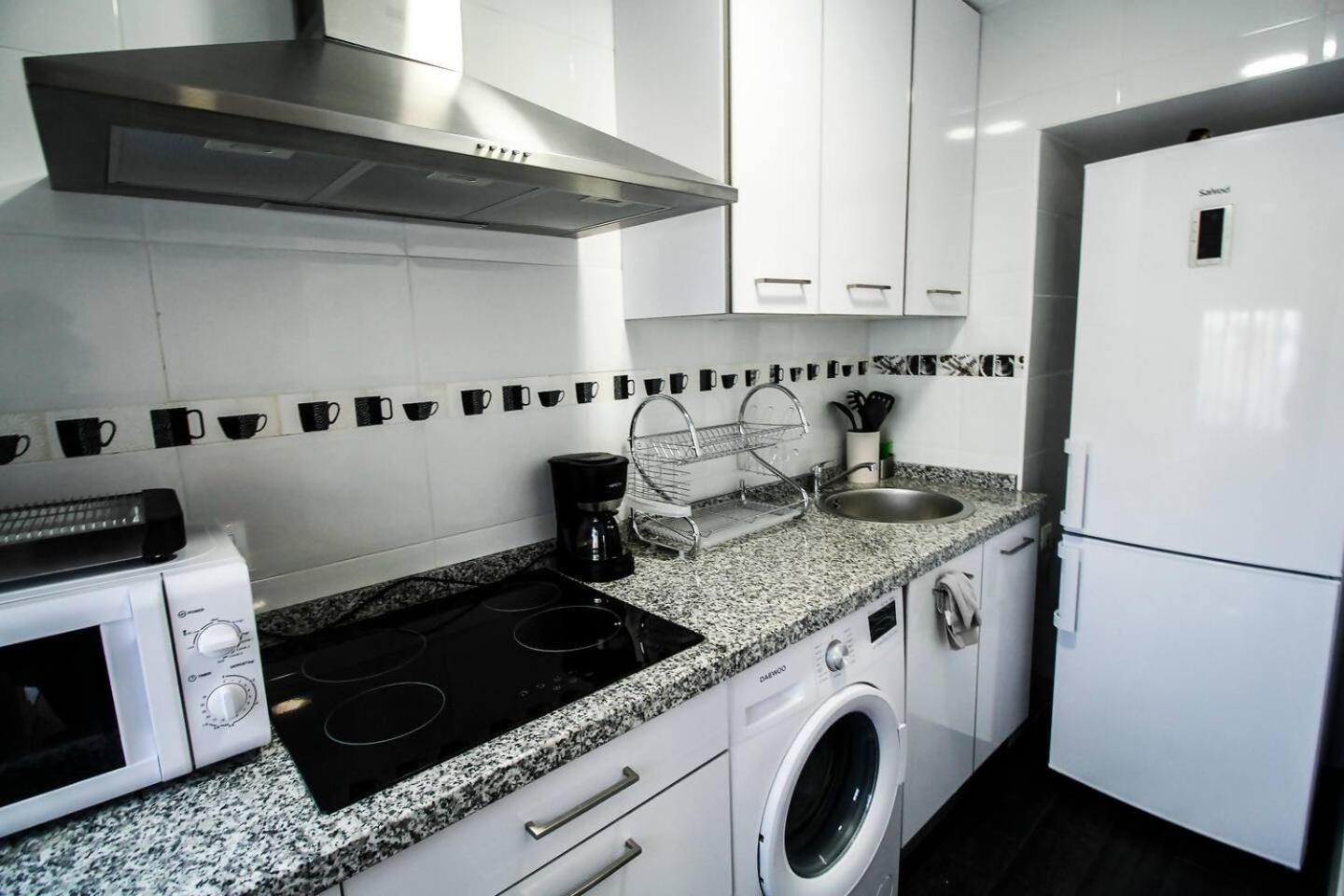 Sh Lazotea Dhorozco Atico Con Terraza Ac Wifi Apartment